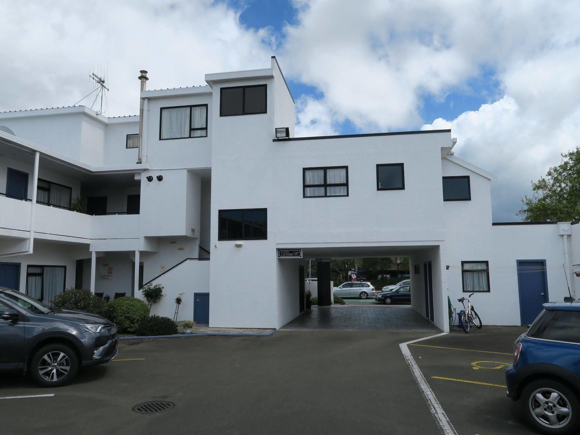 Shadzz Motel Palmerston North Luaran gambar